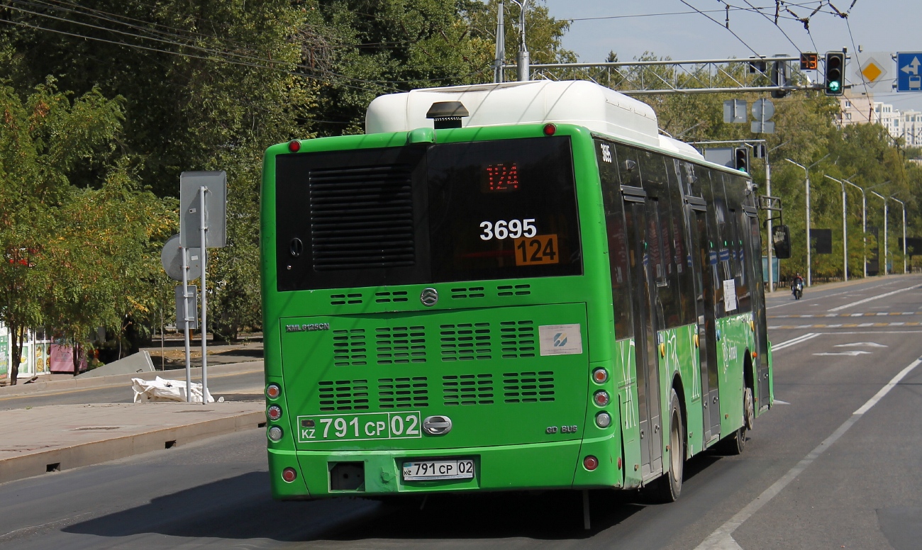 Almaty, Golden Dragon XML6125CN (Hyundai Trans Auto) # 3695 Almaty, Golden Dragon XML6125CN (Hyundai Trans Auto) # 3695