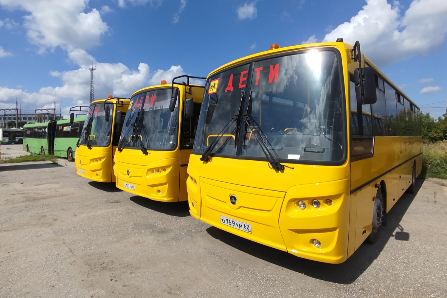 Рязанская область, ЛАЗ А291 № 1048; Рязанская область, КАвЗ-4238-A5 № О 214 УМ 62; Рязанская область, КАвЗ-4238-A5 № О 169 УМ 62