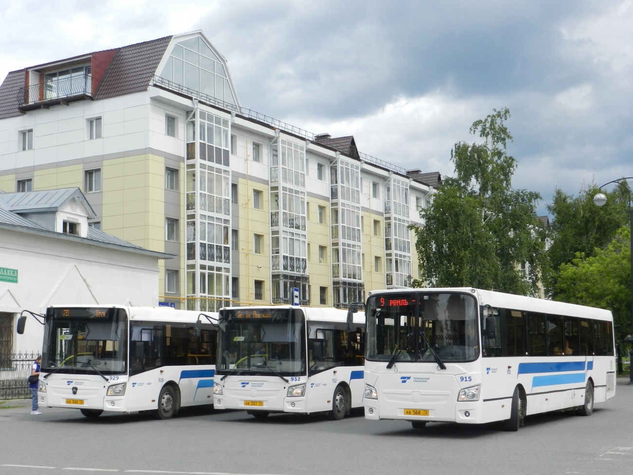 Тюменская область, ЛиАЗ-5293.65 № 915