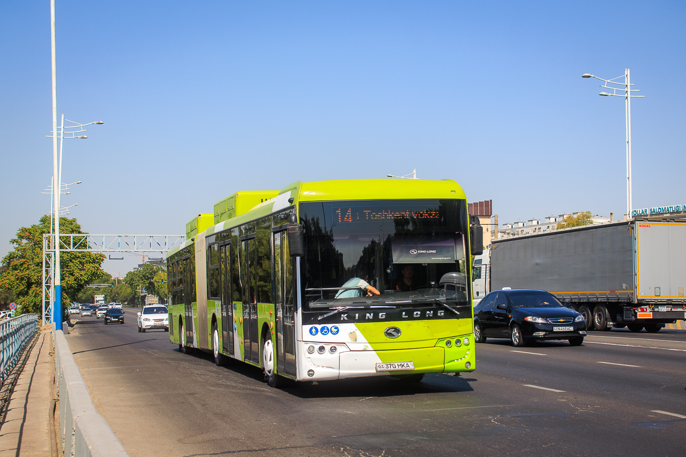 Узбекистан, King Long XMQ6180G № 02545