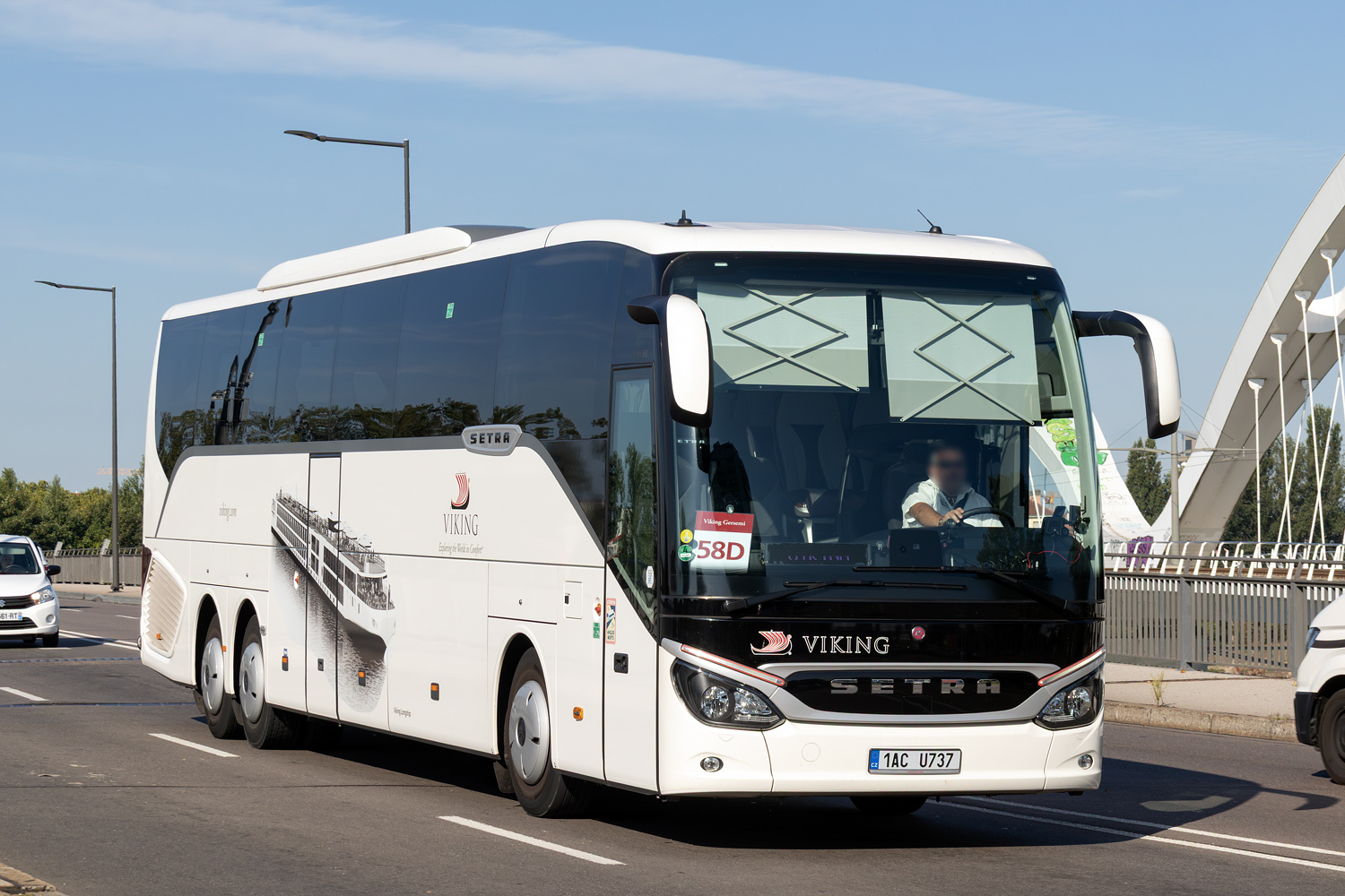 Чехия, Setra S517HD facelift № 1AC U737