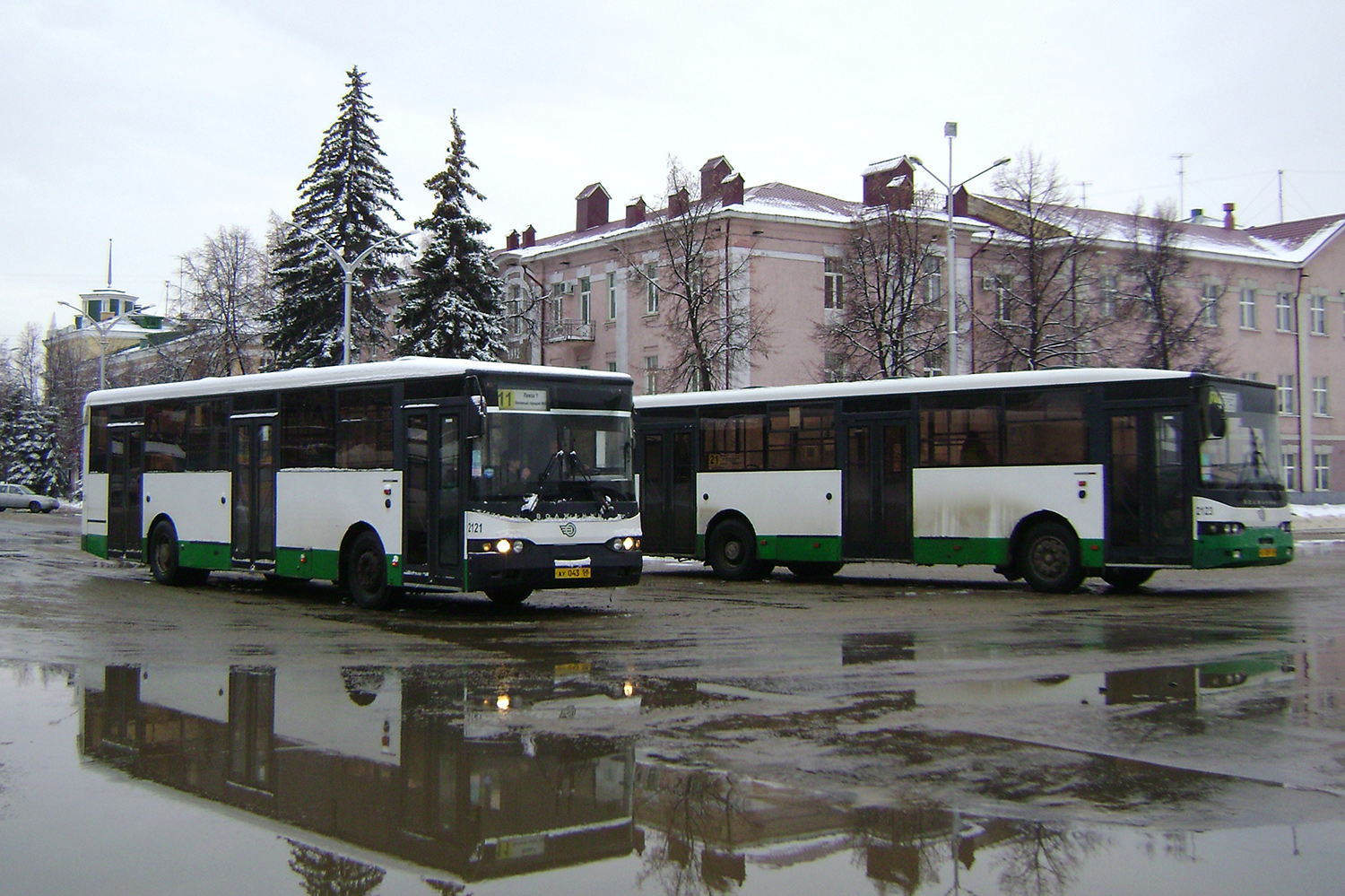Пензенская область, Волжанин-5270-10-04 № 2121; Пензенская область — Автобусные вокзалы, станции и конечные остановки