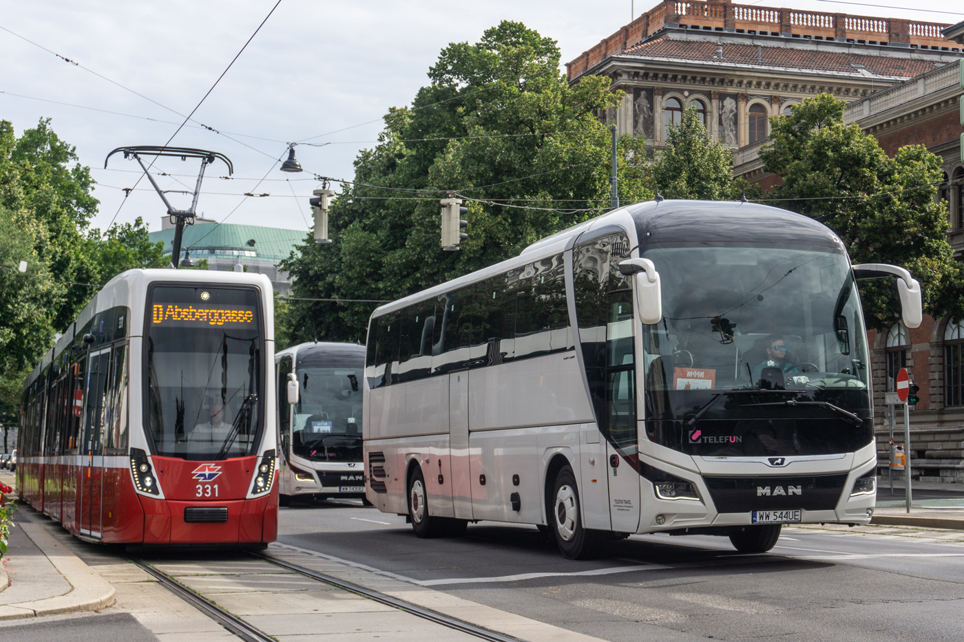 Polsko, MAN R07 Lion's Coach RHC484 č. WW 544UE