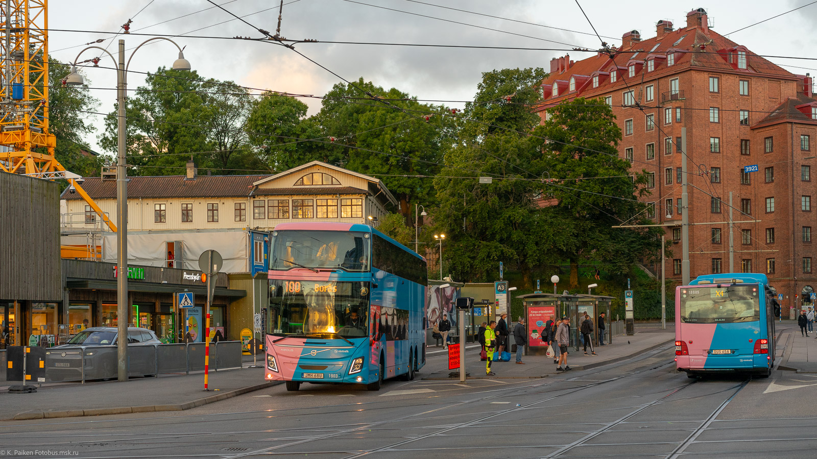 Швеция, Volvo 9700DD № 1903; Швеция, MAN A44 Lion's City L LE NL313-15 CNG № 18889 Швеция, Volvo 9700DD № 1903; Швеция, MAN A44 Lion's City L LE NL313-15 CNG № 18889