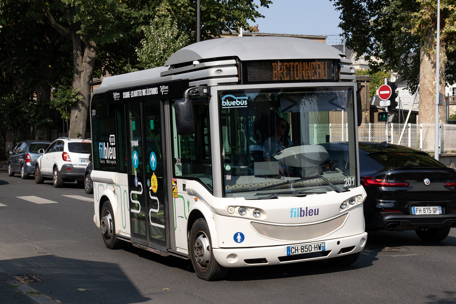Францыя, Bolloré Bluebus 6 № 201