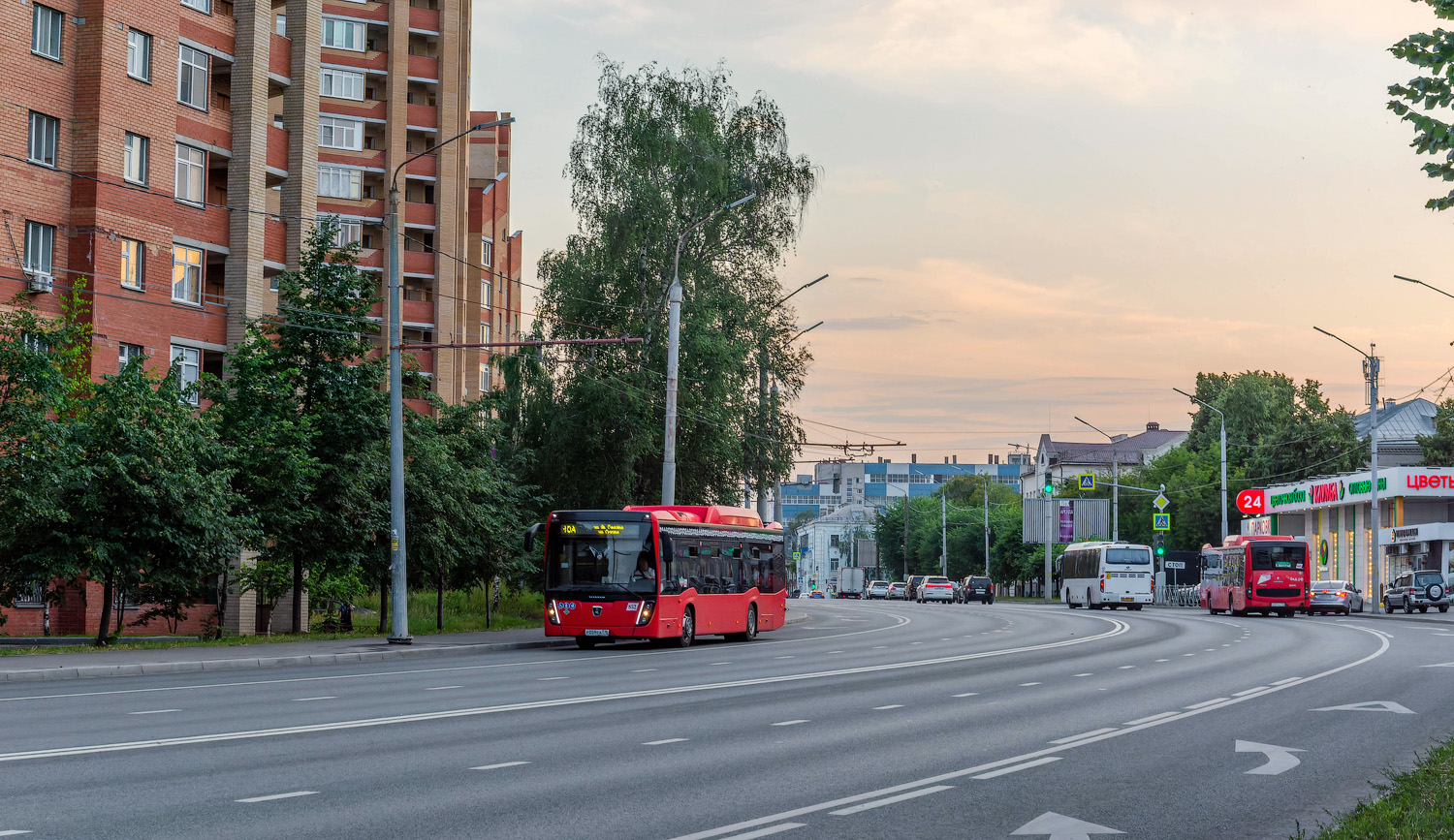 Татарстан, НефАЗ-5299-40-57 (CNG) № 852; Татарстан — Разные фотографии