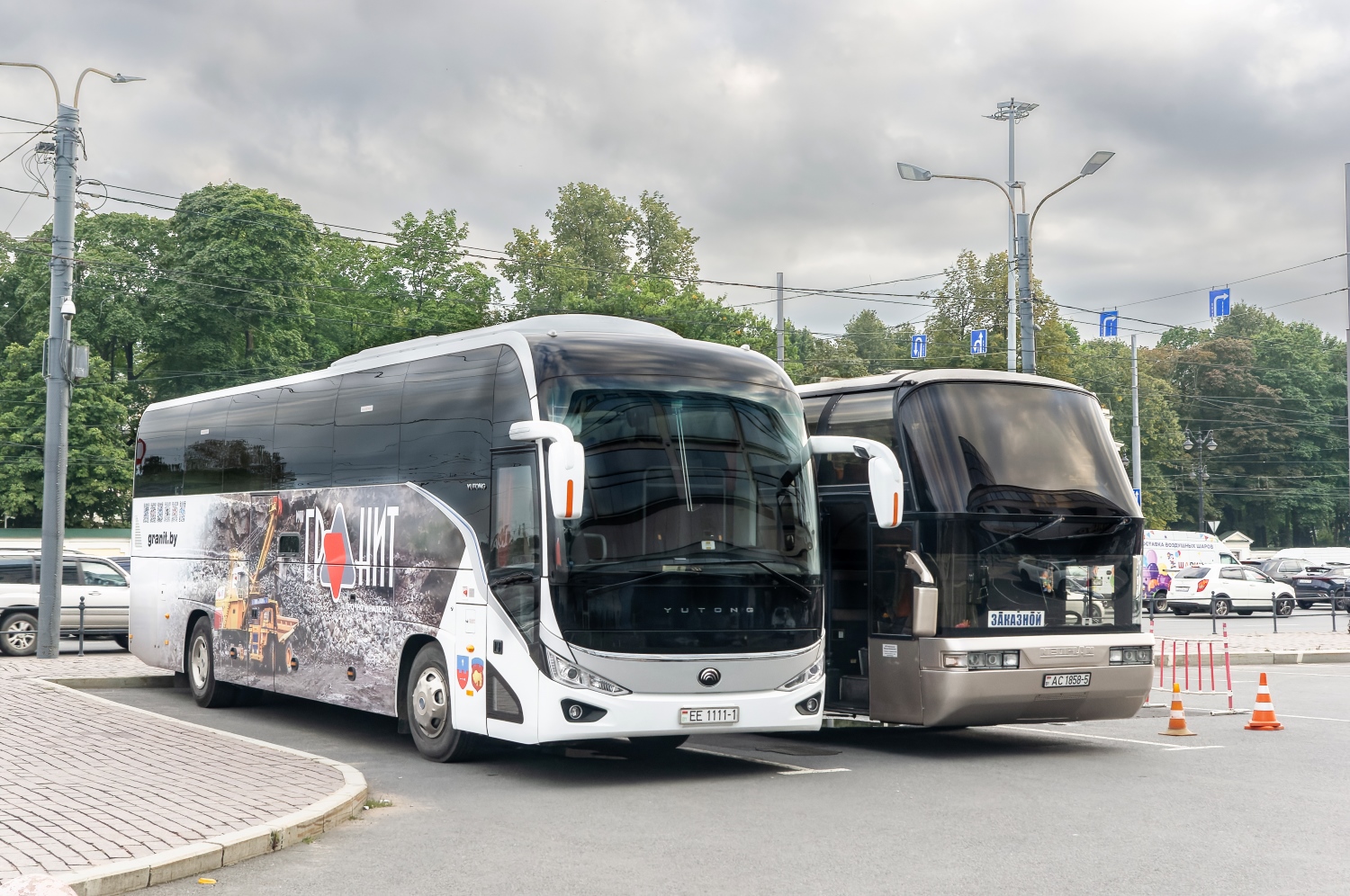 Брестская область, Yutong C12PRO (ZK6128H) № ЕЕ 1111-1 Брестская область, Yutong C12PRO (ZK6128H) № ЕЕ 1111-1