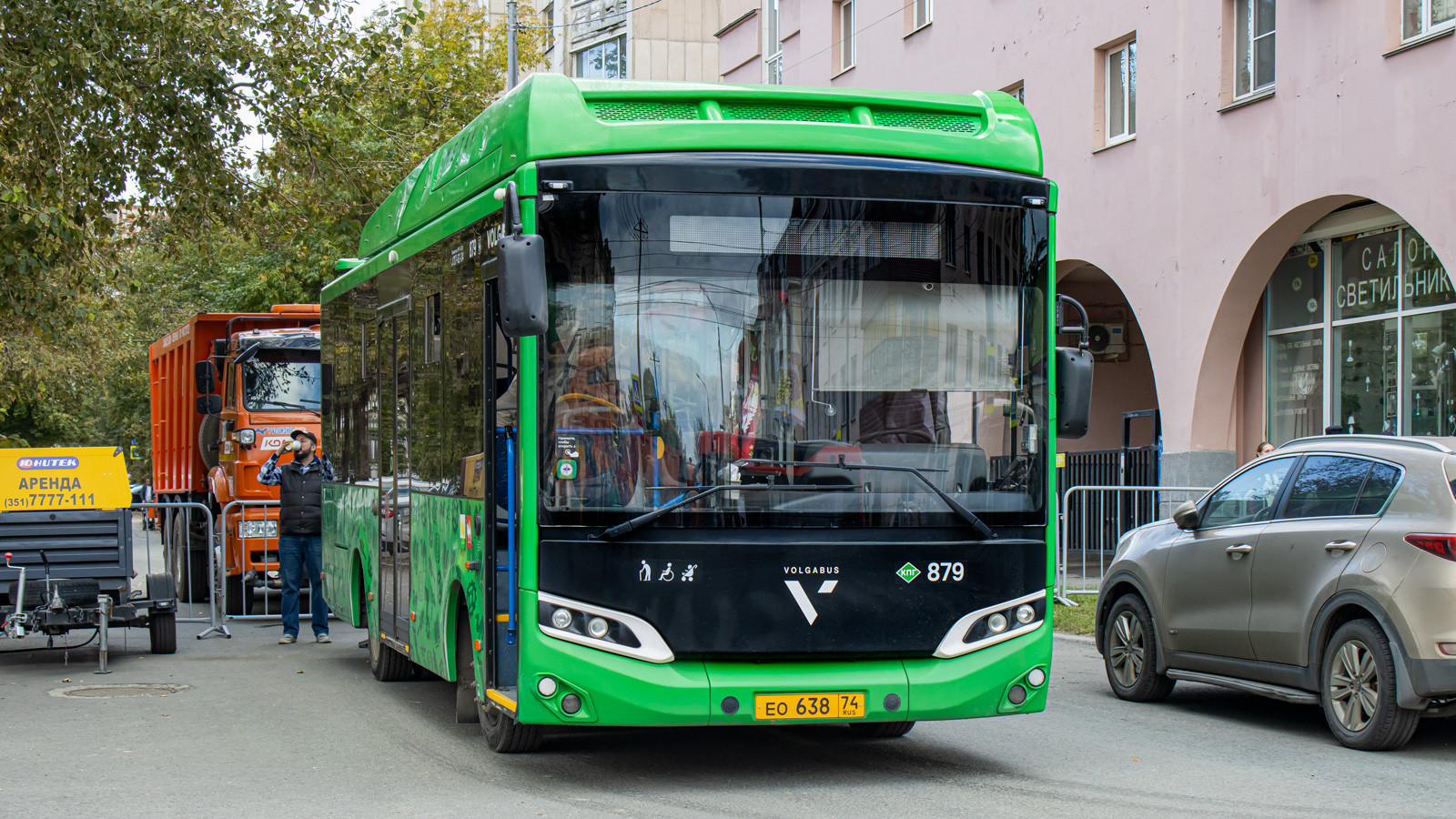 Челябинская область, Volgabus-4298.G4 (CNG) № 879; Челябинская область — ЧелТранспортФест 2025