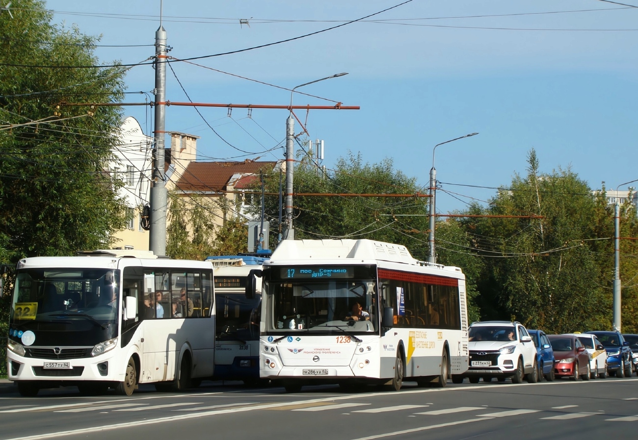 Рязанская область, ЛиАЗ-5292.67 (CNG) № 1238