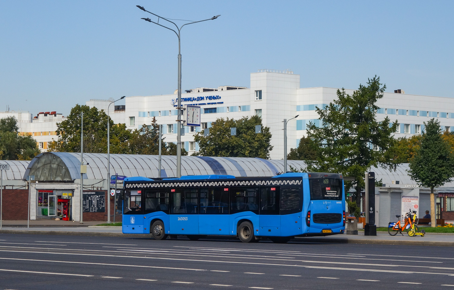 Москва, НефАЗ-5299-40-52 № 163053