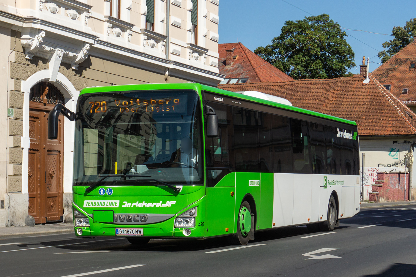 Австрия, IVECO Crossway LE LINE 13M № 4917