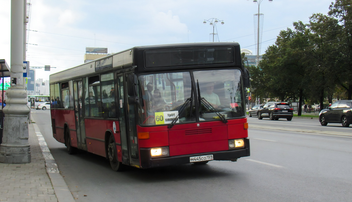 Свердловская область, Mercedes-Benz O405N2 № М 445 СО 159