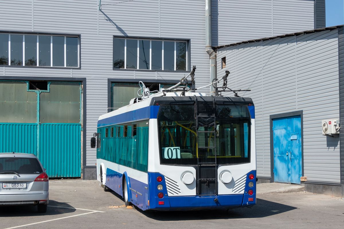 Кыргызстан, БКМ 321 (электробус) № 1631