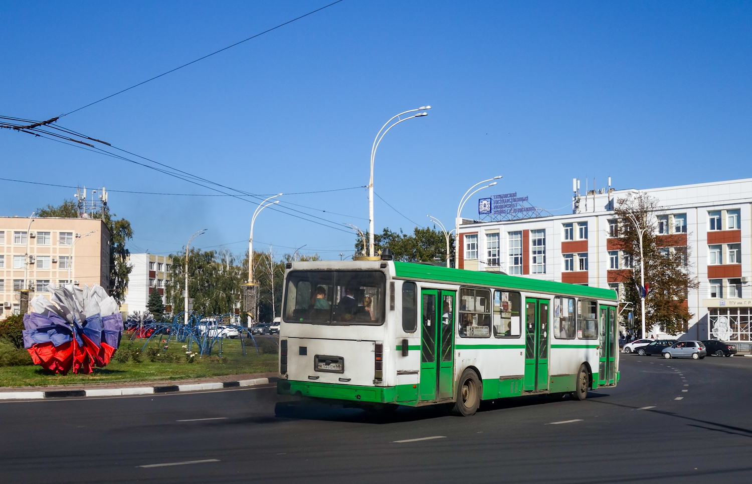 Тамбовская область, ЛиАЗ-5256.40 № Н 155 ЕМ 68