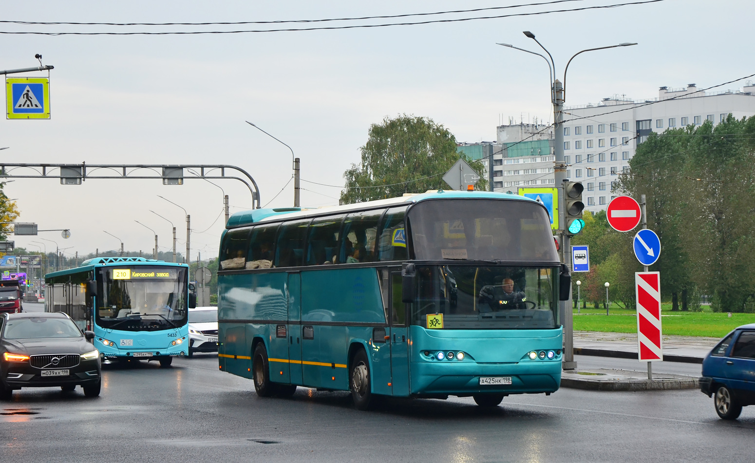 Санкт-Петербург, Neoplan N116 Cityliner № А 425 НК 198