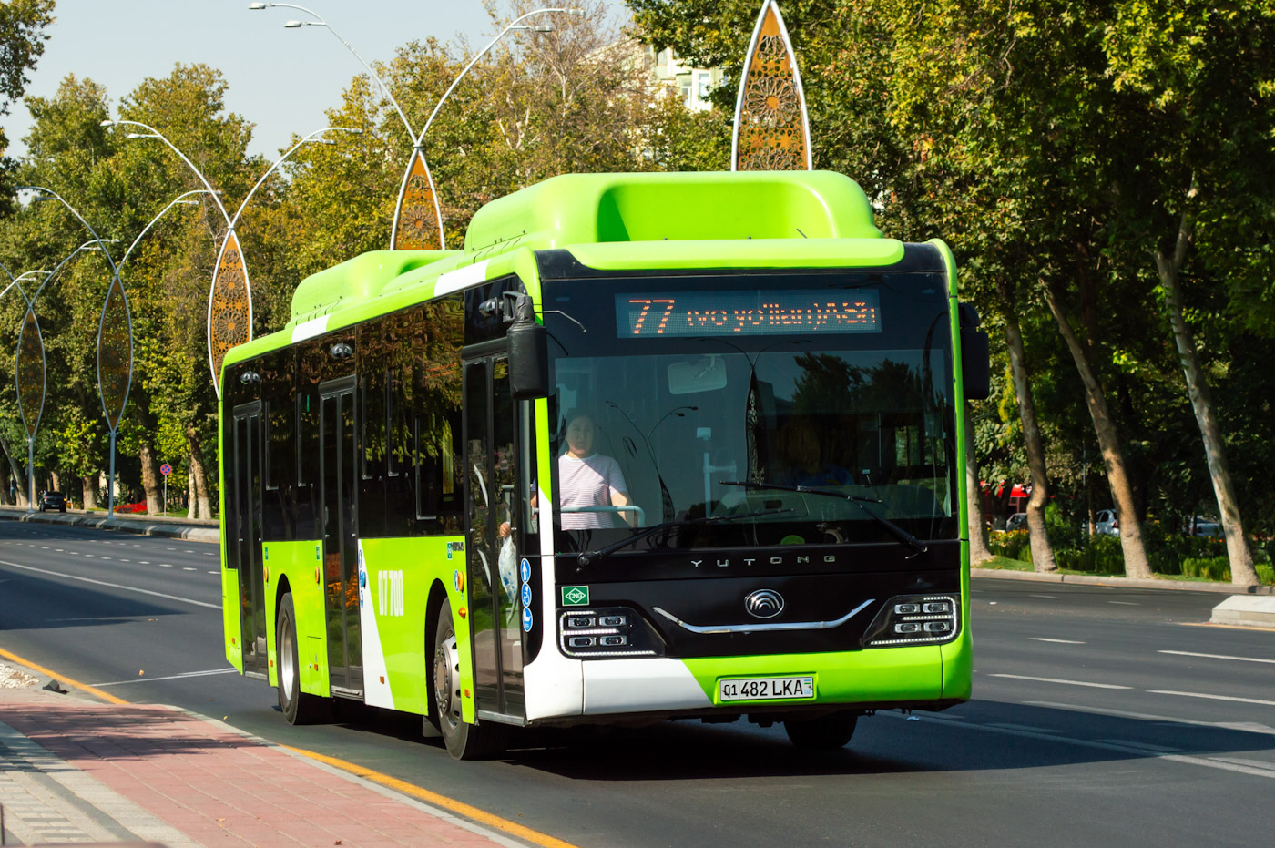 Узбекистан, Yutong ZK6126HG № 07700