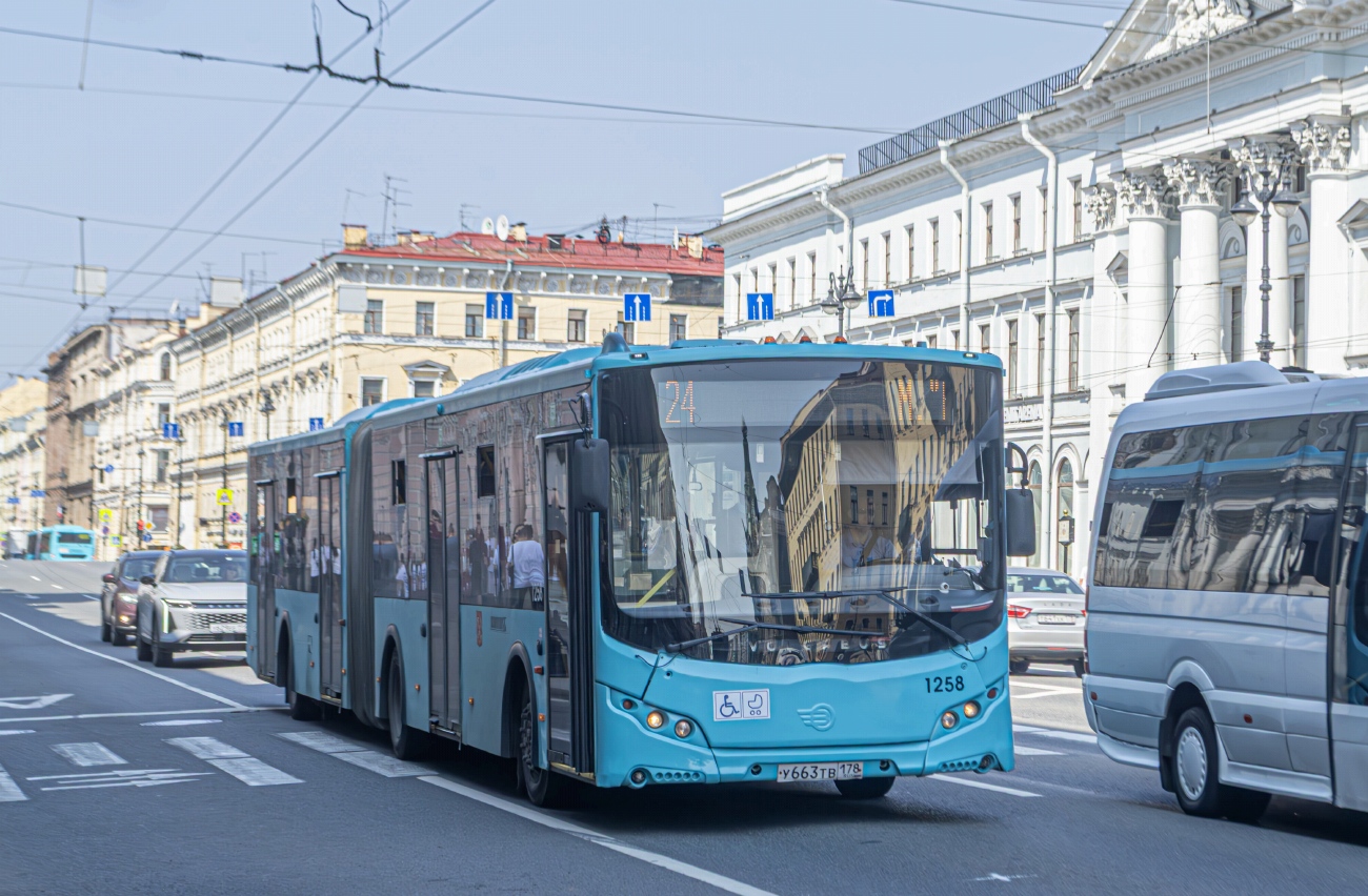 Санкт-Петербург, Volgabus-6271.05 № 1258