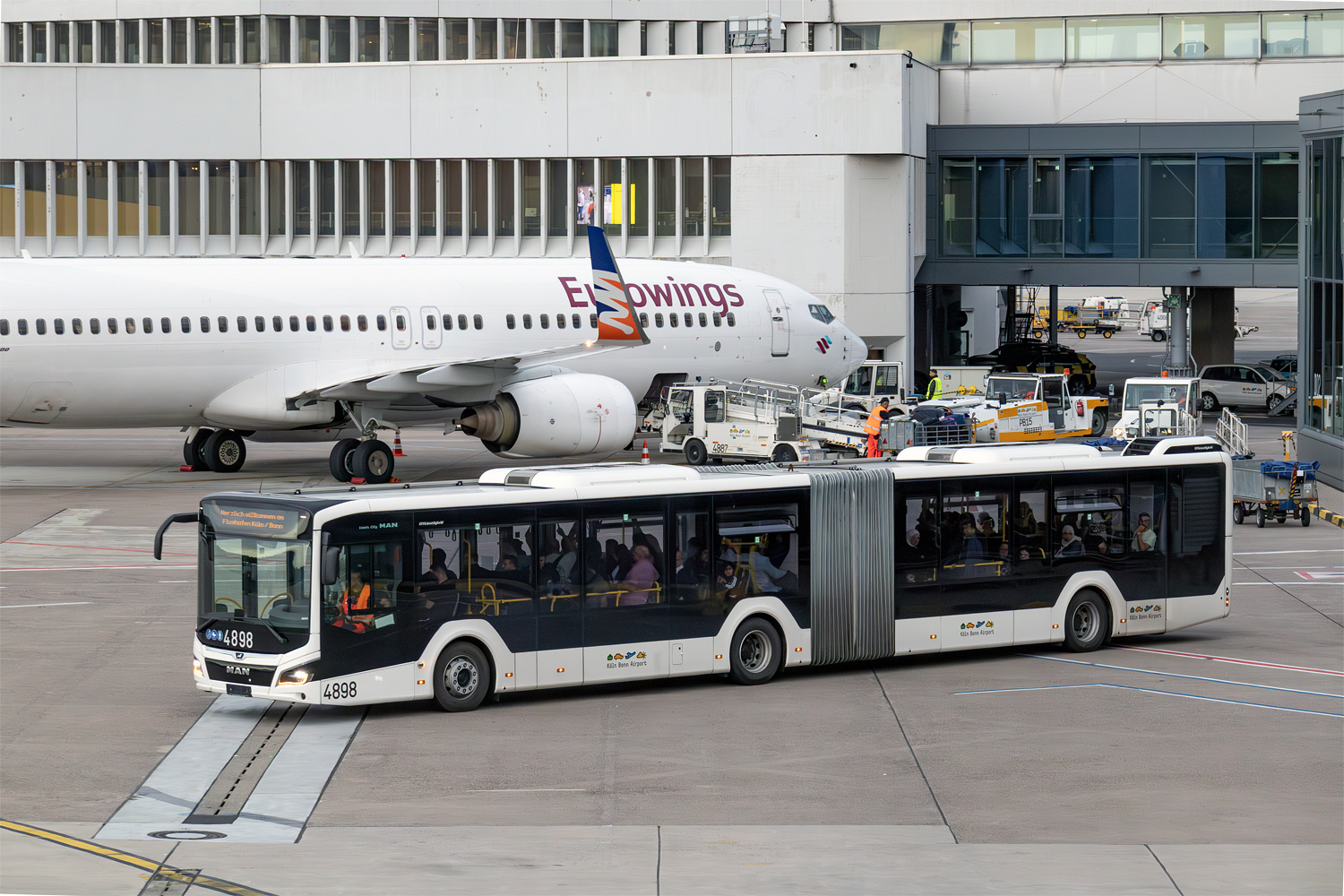 Северный Рейн-Вестфалия, MAN 18C Lion's City 18 NG**0 EfficientHybrid № 98