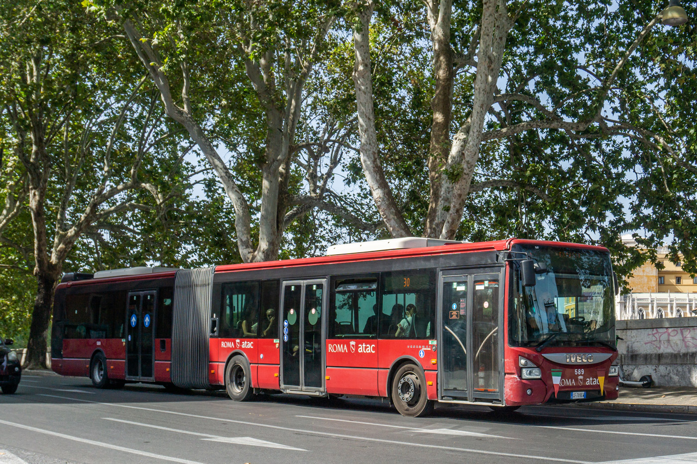 Италия, IVECO Urbanway 18M № 577