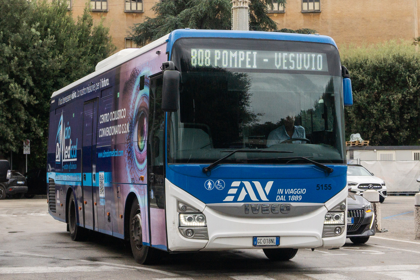 Italy, IVECO Crossway LINE 10.8M # 5155