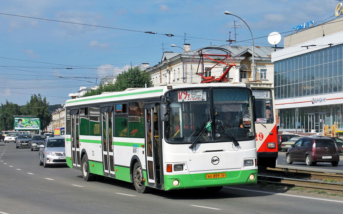 Кемеровская область - Кузбасс, ЛиАЗ-5256.53 № 120