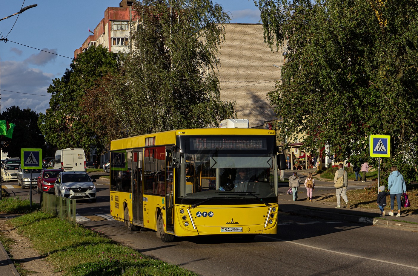 Minsk region, MAZ-206.047 # ВА 4959-5