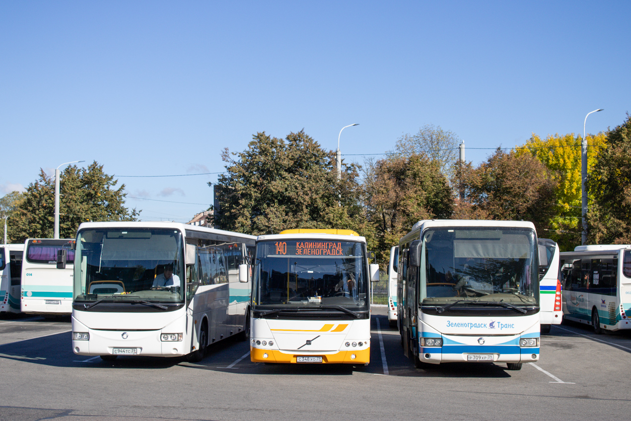 Калининградская область, Irisbus Crossway 12.8M № С 944 ТС 39; Калининградская область, Volvo 8700LE № С 348 ХО 39; Калининградская область, Irisbus Crossway 12M № 136