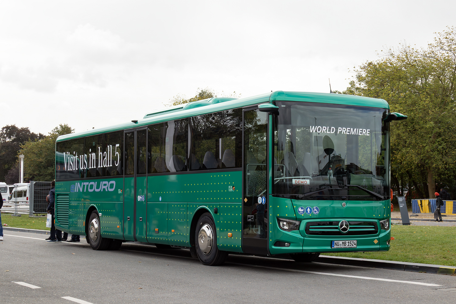 Баден-Вюртемберг, Mercedes-Benz eIntouro № 1524; Бельгия — Busworld Europe 2025