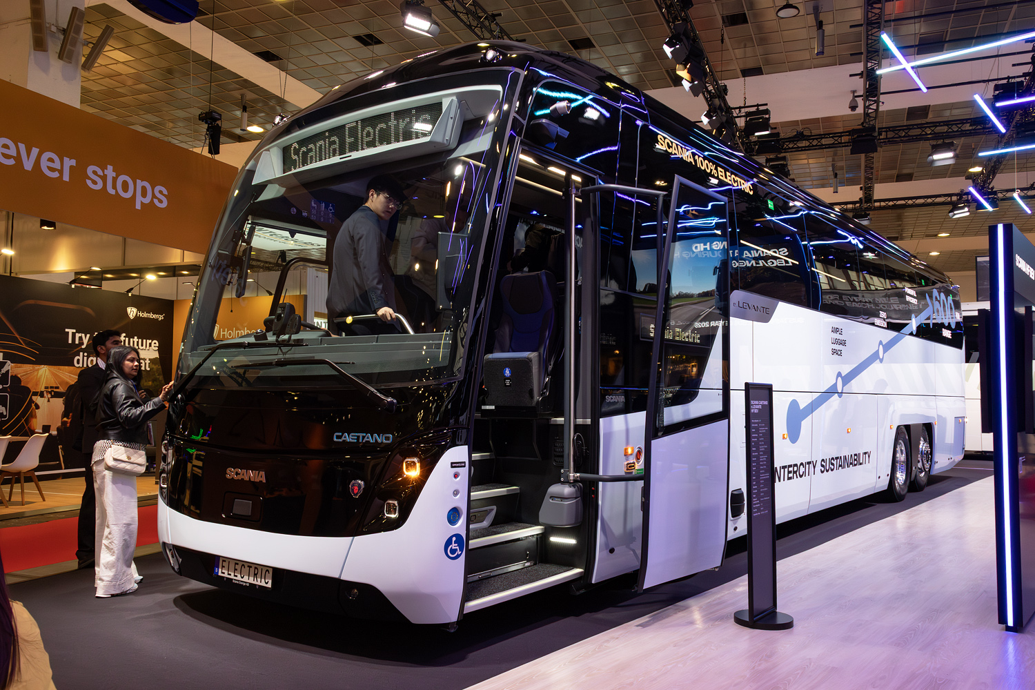 Швеция, Caetano eLevante № [ELECTRIC]; Бельгия — Busworld Europe 2025