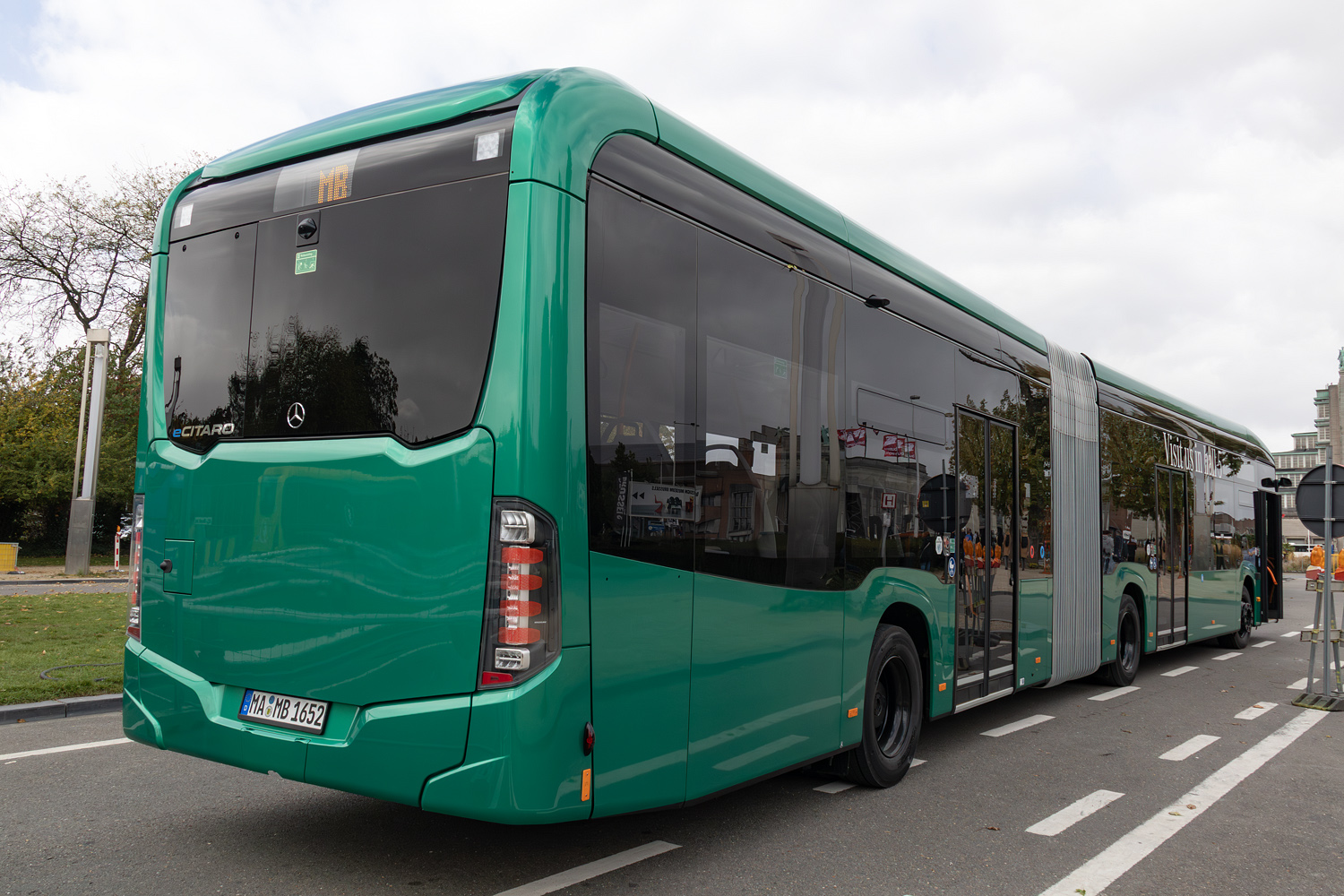 Bádensko-Württembersko, Mercedes-Benz eCitaro G č. MA-MB 1652; Belgie — Busworld Europe 2025