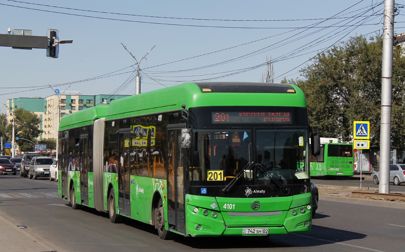Алматы, Golden Dragon XML6185J13C (Hyundai Trans Auto) № 4101