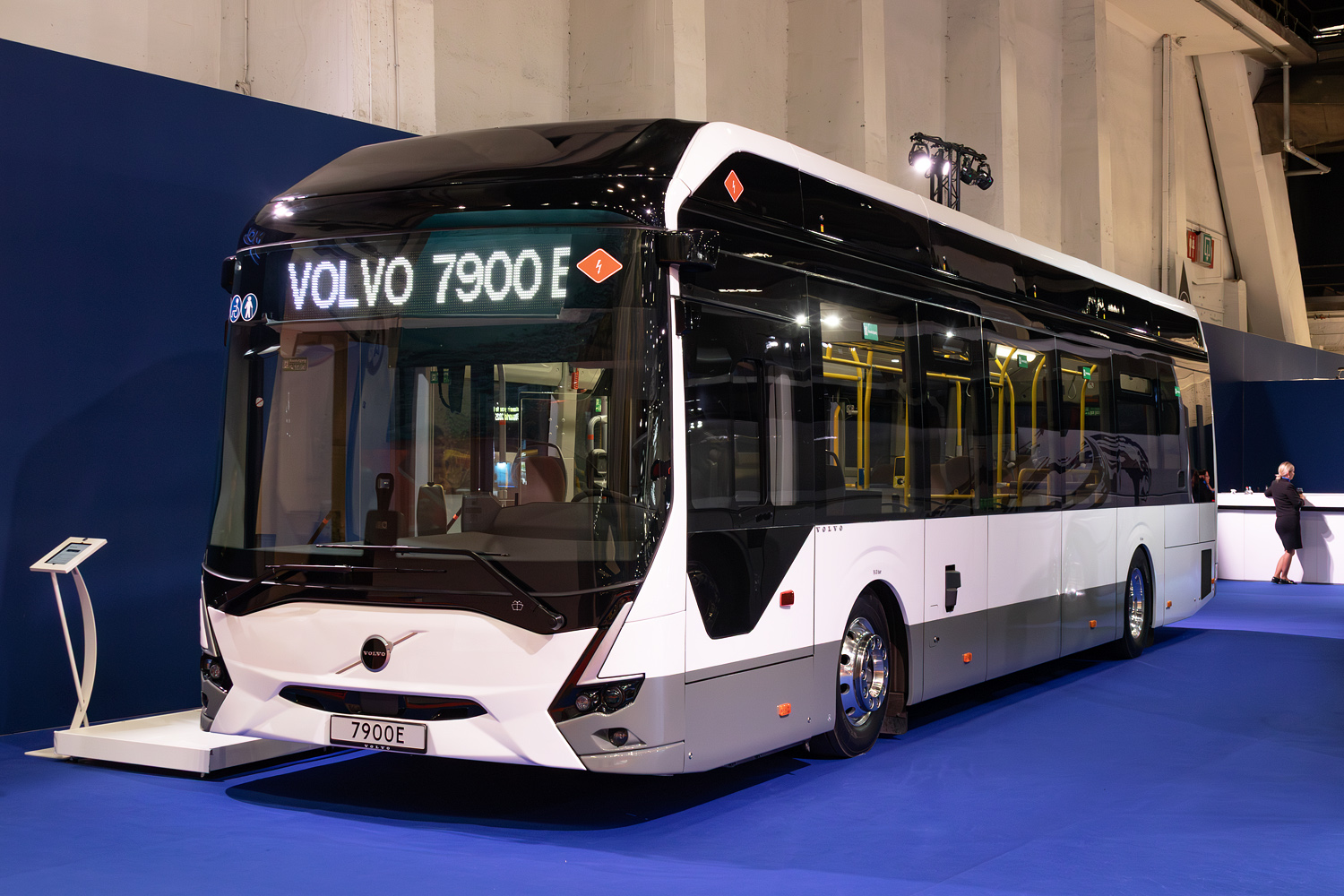 Северный Рейн-Вестфалия, Volvo 7900E № [221496]; Бельгия &mdash; Busworld Europe 2025