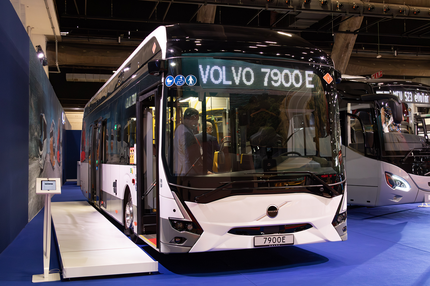 Северный Рейн-Вестфалия, Volvo 7900E № [221496]; Бельгия &mdash; Busworld Europe 2025