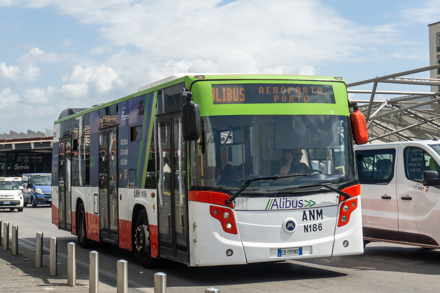 Италия, Menarinibus Citymood 10 № N186