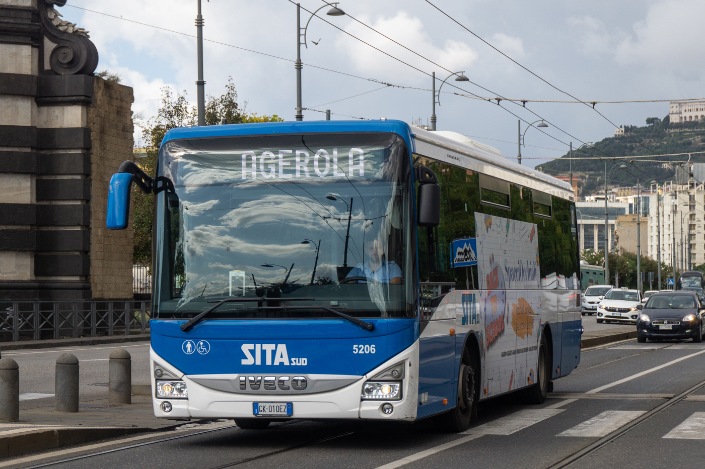Италия, IVECO Crossway LE LINE 10.8M № 5206
