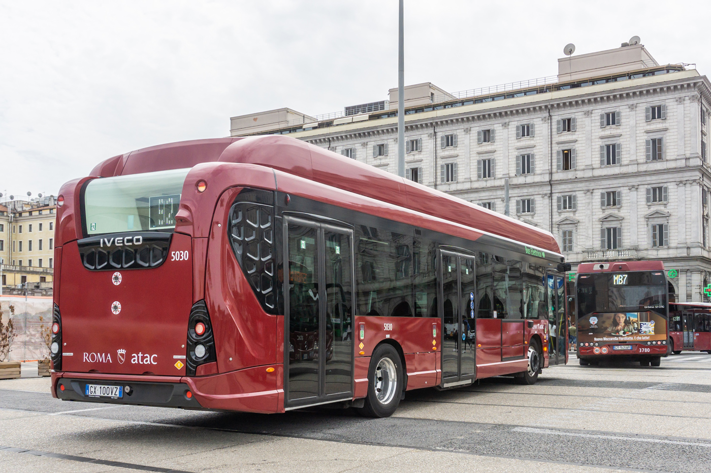 Италия, IVECO E-Way 12M № 5030