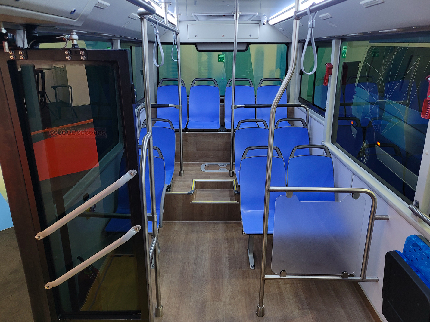 Франция, Yangtse WG6640BEVDHT3 (SAFRA INYCIA) № [INYCIA]; Бельгия &mdash; Busworld Europe 2025