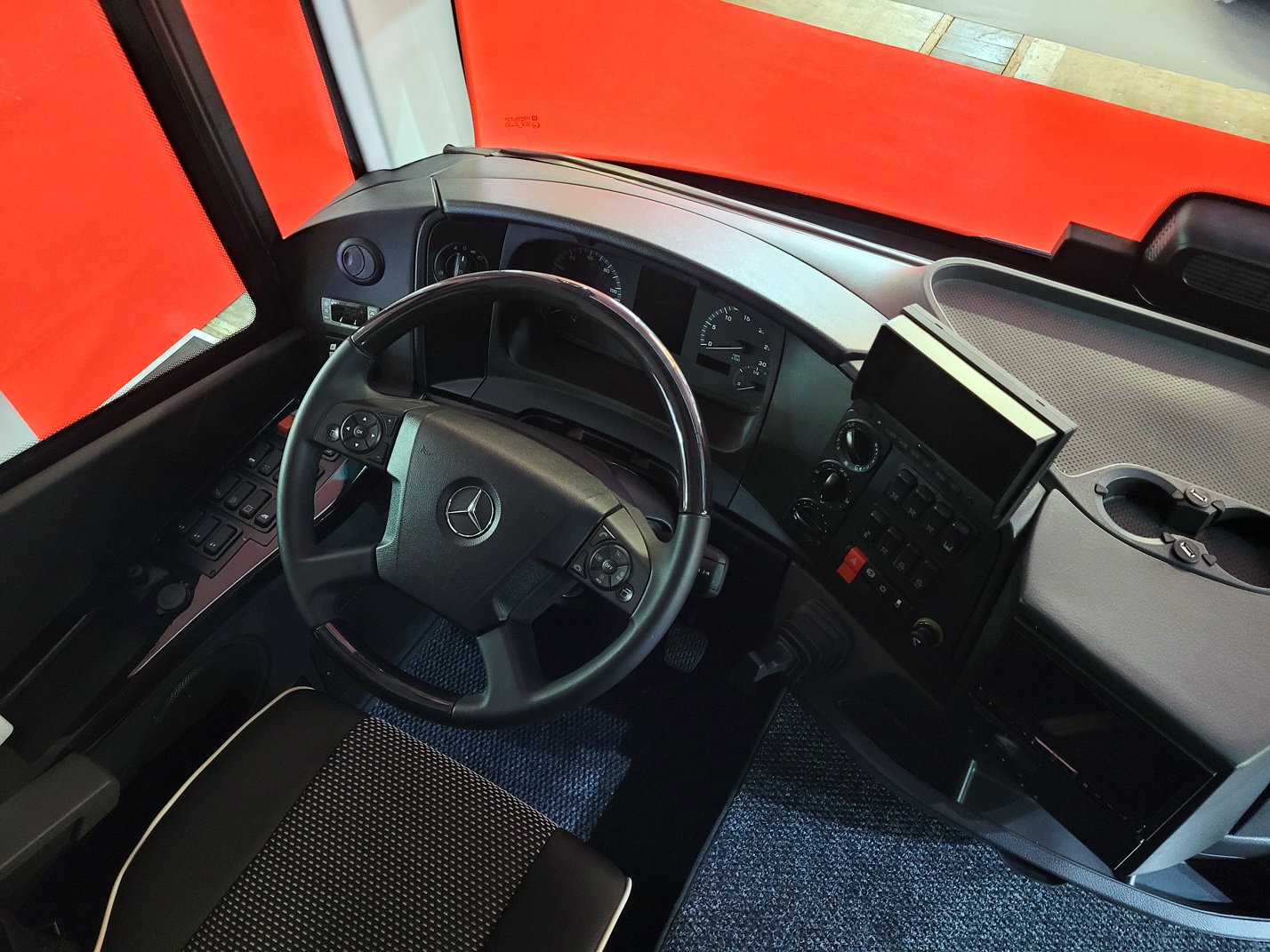 Греция, Ermis Bus Tourer № [798743]; Бельгия — Busworld Europe 2025