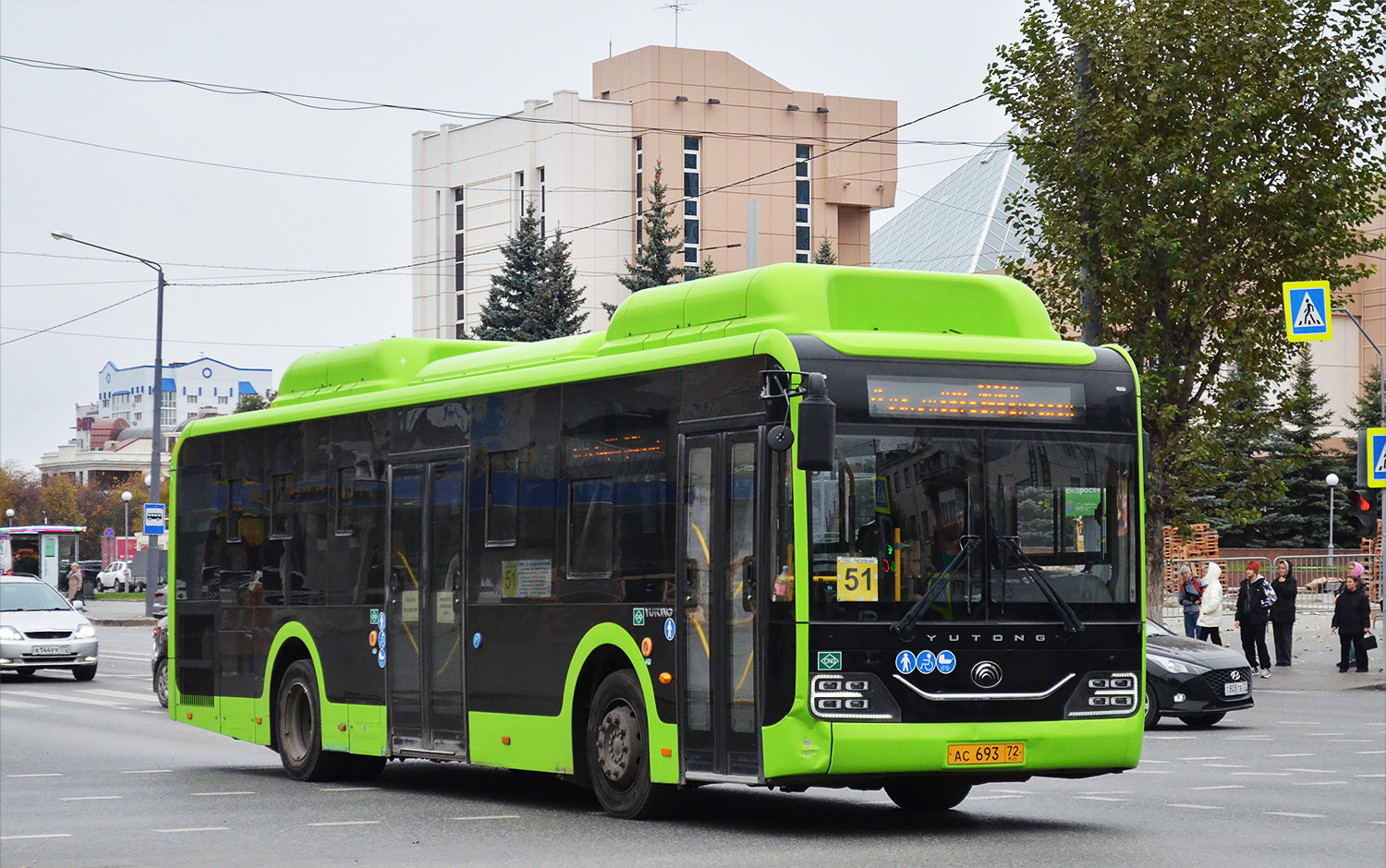 Тюменская область, Yutong ZK6116HG № АС 693 72