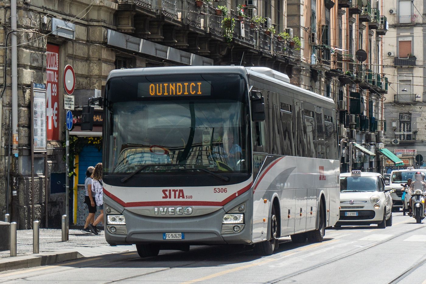 Италия, IVECO Crossway LINE 12M № 5306