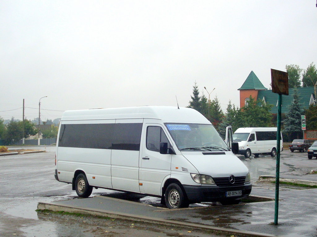 Obwód winnicki, Mercedes-Benz Sprinter W903 313CDI Nr AB 0014 OO