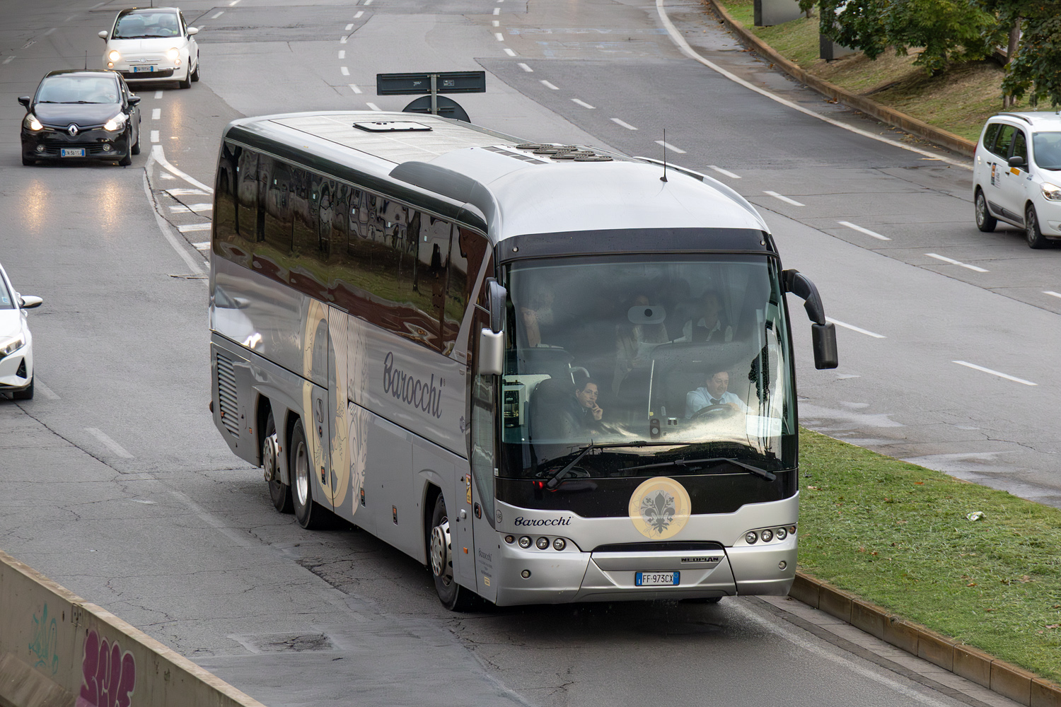 Италия, Neoplan P20 N2216/3SHDC Tourliner C № 146