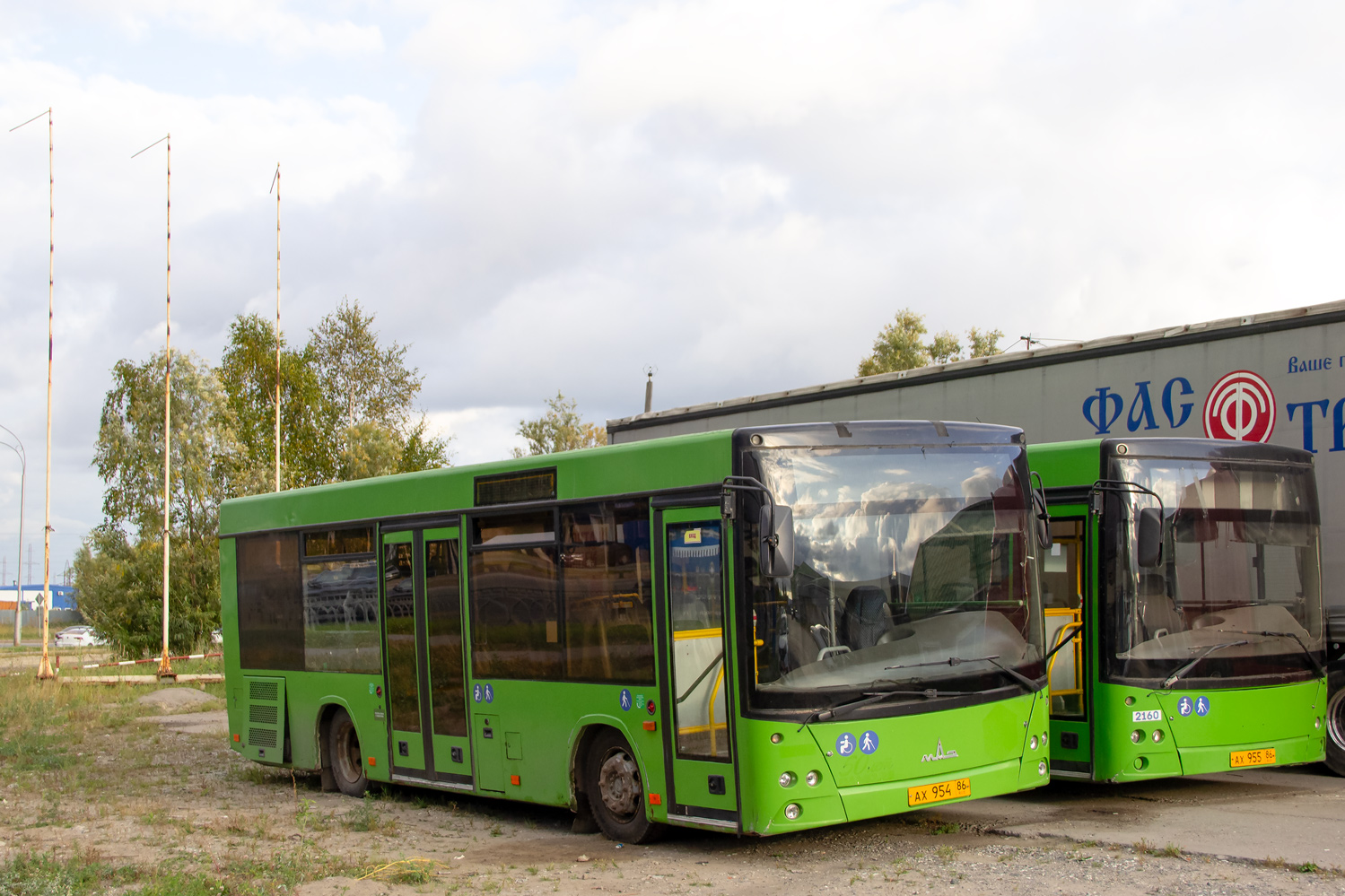 Ханты-Мансийский АО, МАЗ-206.068 № 2158