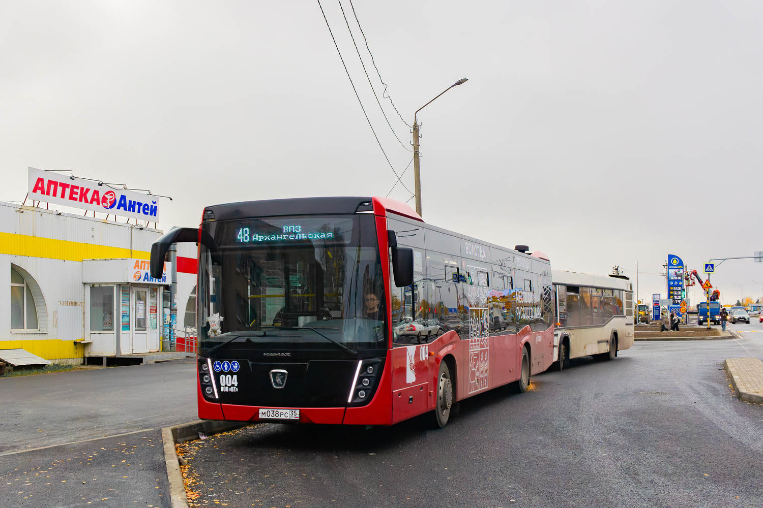 Вологодская область, НефАЗ-5299-40-52 № 004