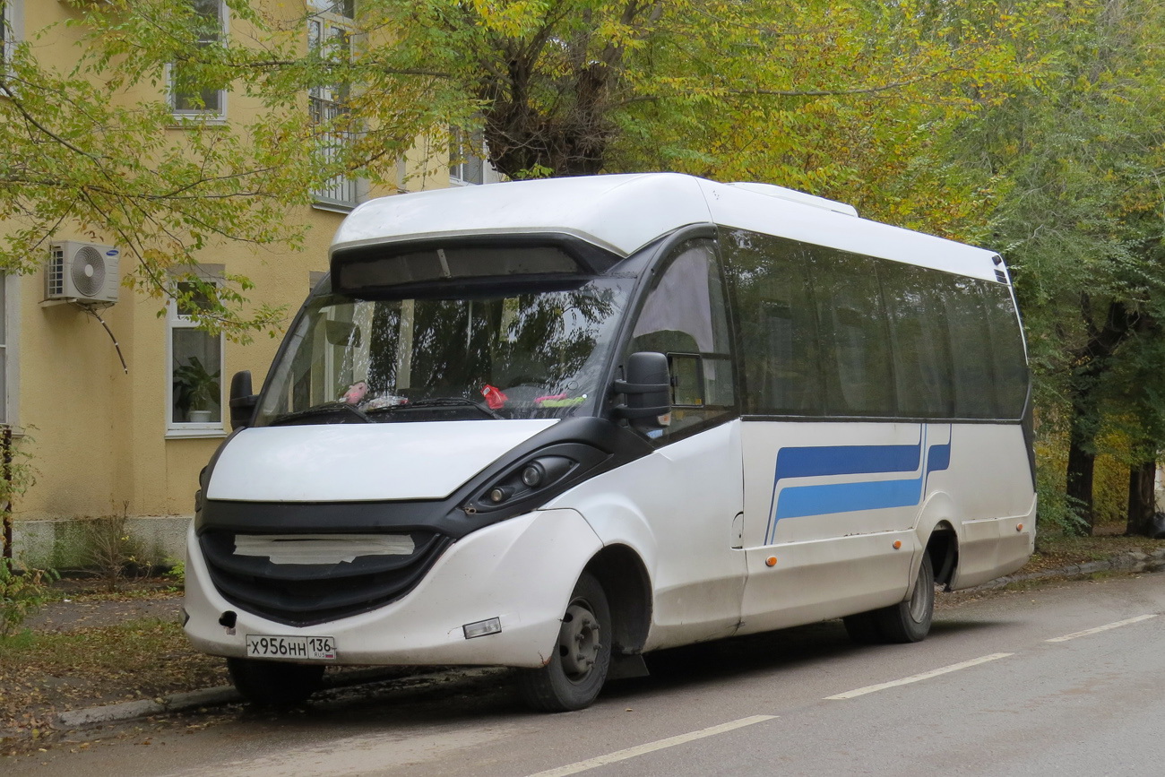 Volgogradská oblast, FOX-2250 č. Х 956 НН 136