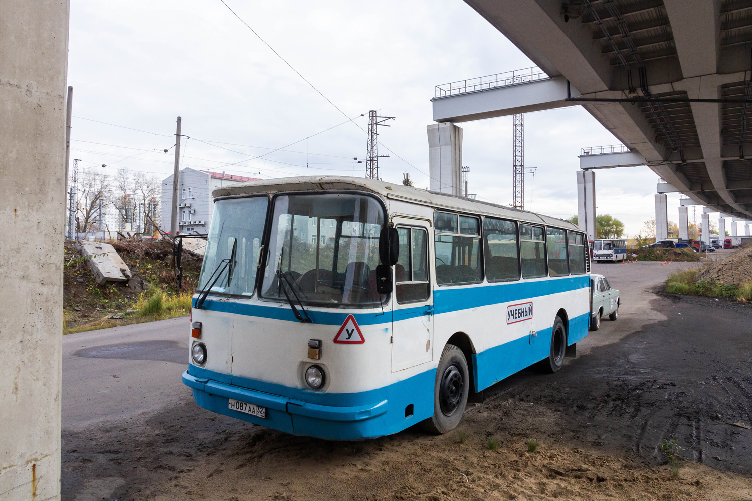 Москва, ЛАЗ-695Н № Н 087 АА 32
