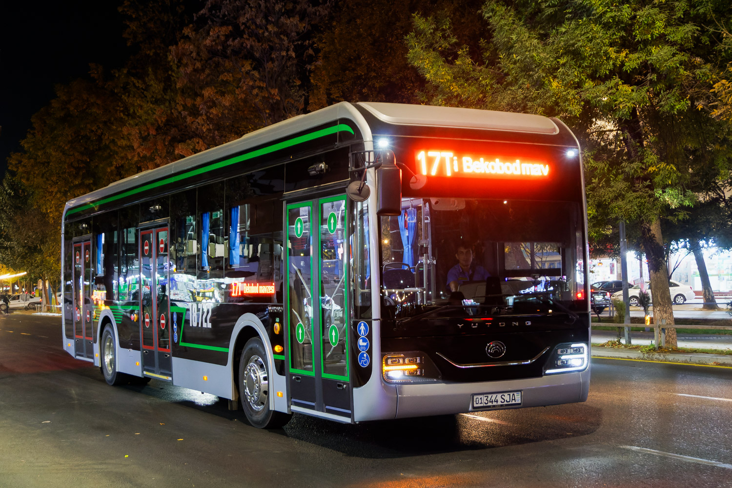 Узбекистан, Yutong ZK6126BEVG № 18722 Узбекистан, Yutong ZK6126BEVG № 18722