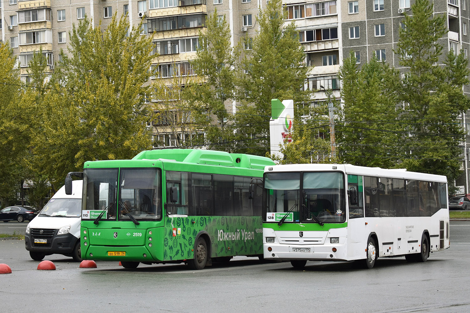 Челябинская область, НефАЗ-5299-20-32 № 007