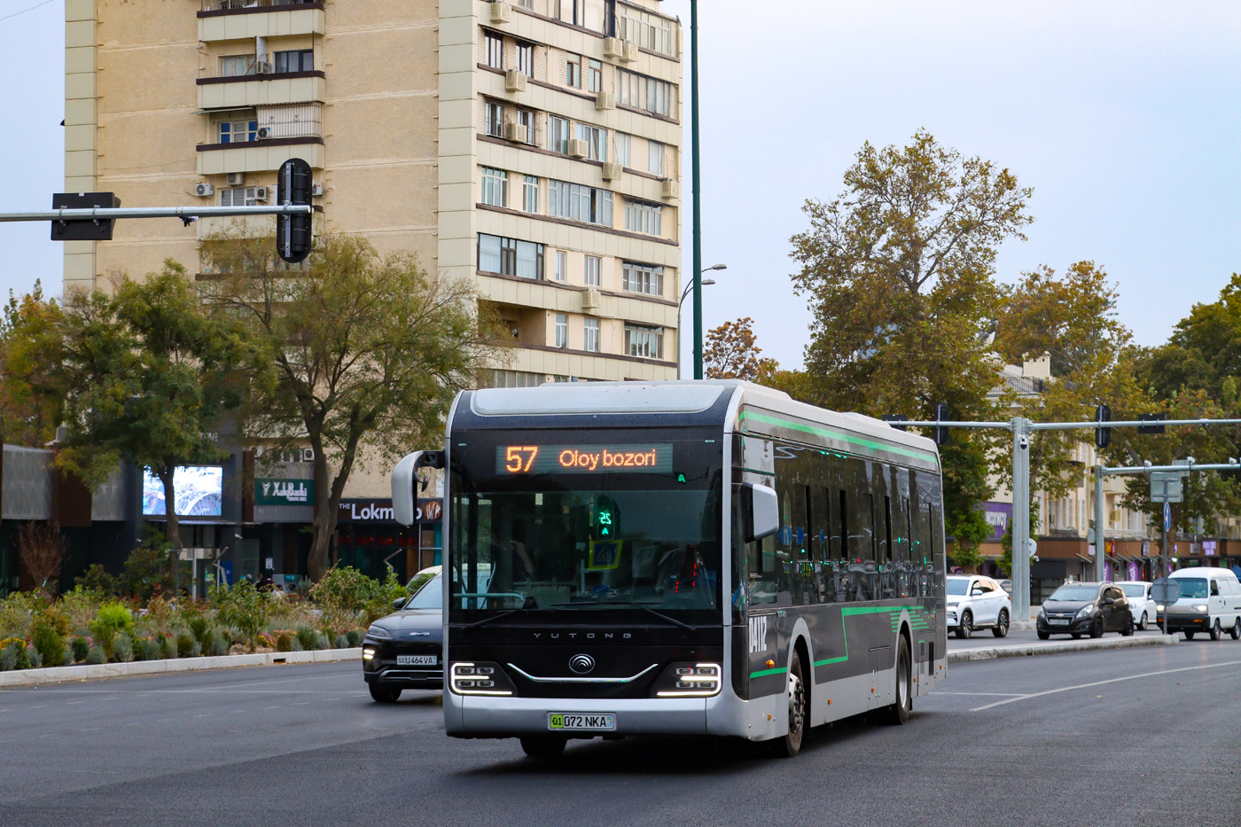 Узбекистан, Yutong ZK6126BEVG № 04112