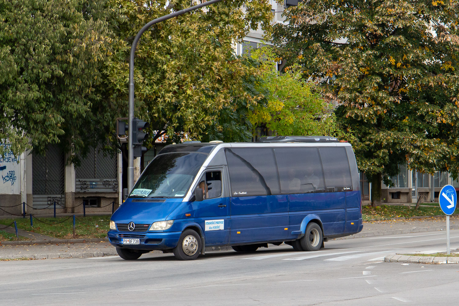 Черногория, Ernst Auwärter Super Sprinter XXL № PV BF738